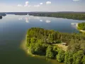 Jezioro Wdzydzkie: Tajemnice, atrakcje i unikalna przyroda w sercu Kaszub