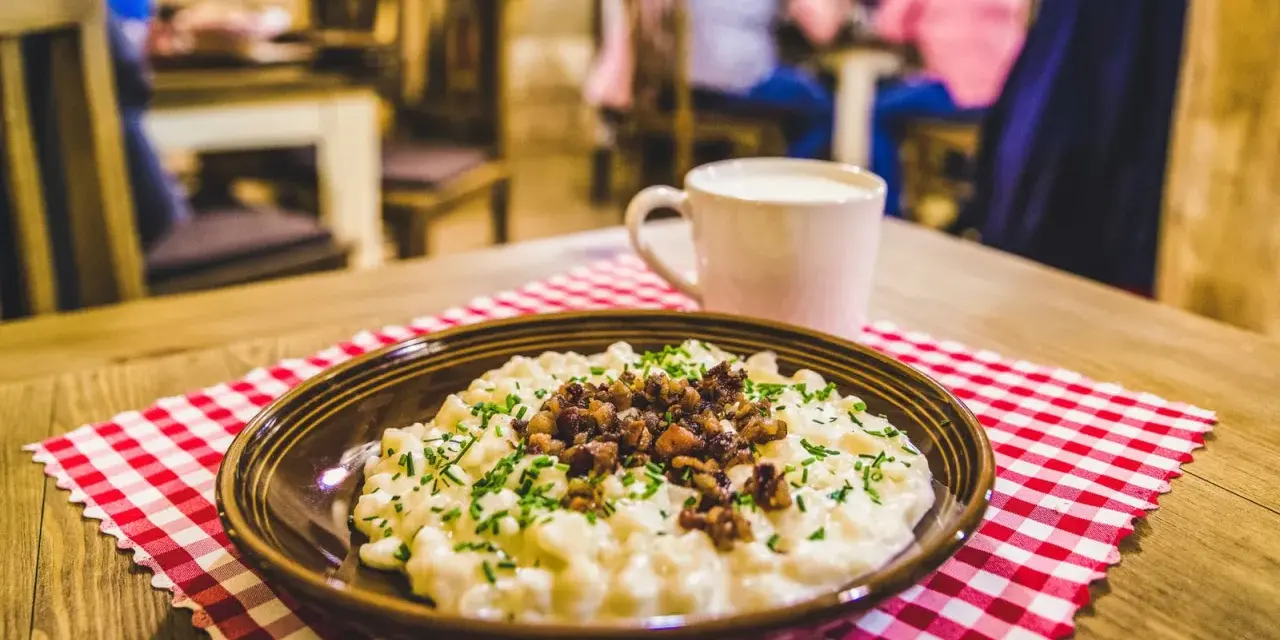 Bratysława gdzie zjeść: najlepsze restauracje i ukryte skarby kulinarne