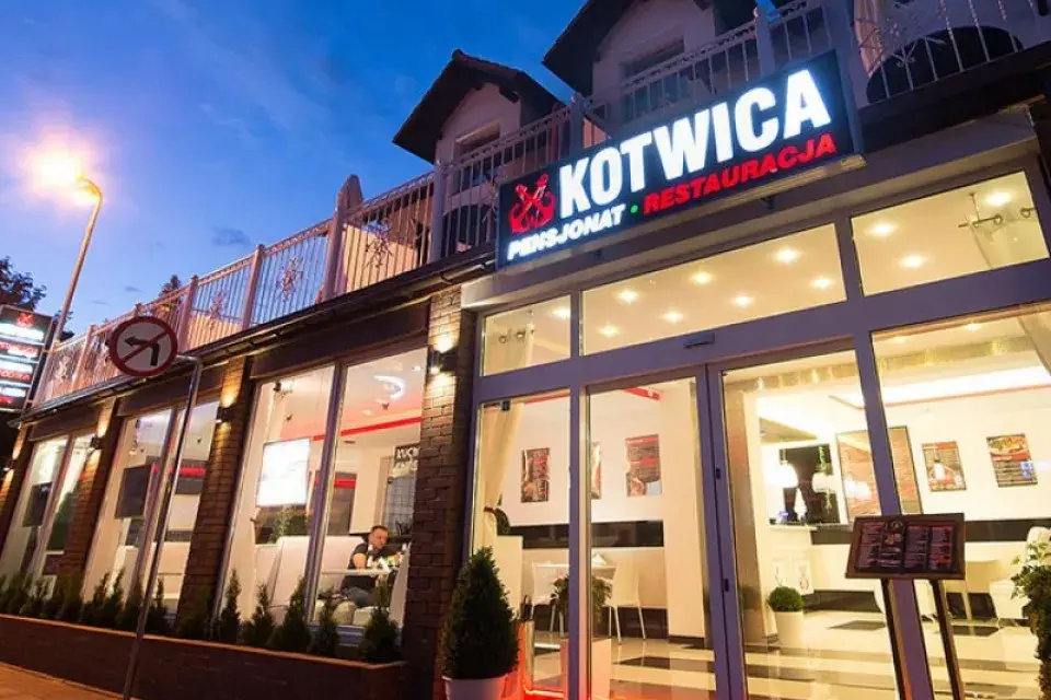 Gdzie zjeść w Międzywodziu? Odkryj najlepsze lokale gastronomiczne