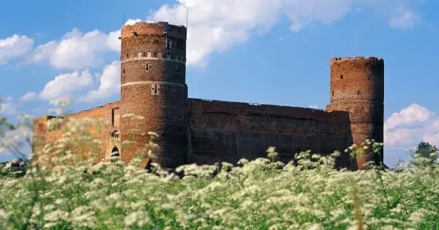 Atrakcje Ciechanów: Odkryj niezwykłe miejsca, które musisz zobaczyć