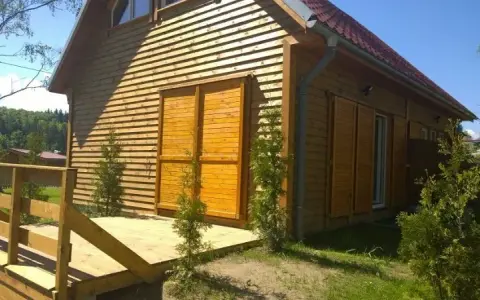 Karłowice nad Jeziorem Złotnickim: atrakcje, noclegi i rekreacja