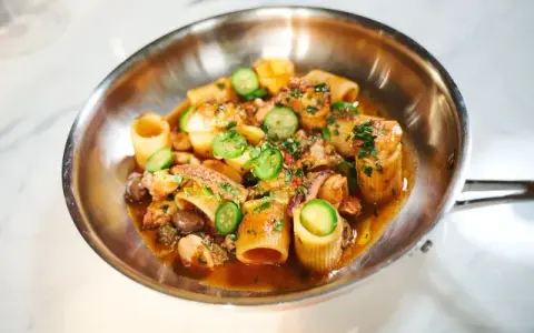 Gdzie zjeść w Grudziądzu? Odkryj najlepsze restauracje i smaki