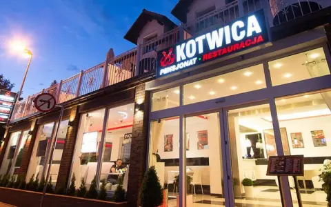 Gdzie zjeść w Międzywodziu? Odkryj najlepsze lokale gastronomiczne