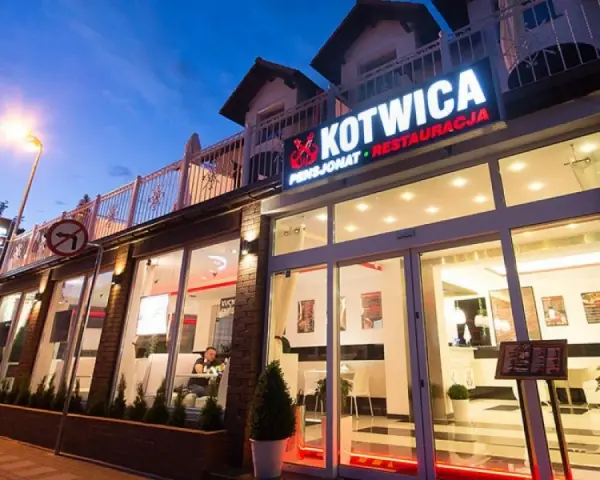 Gdzie zjeść w Międzywodziu? Odkryj najlepsze lokale gastronomiczne