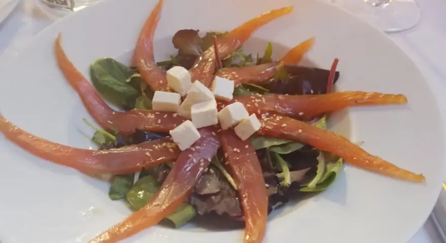Gdzie zjeść w Riva del Garda? Odkryj najlepsze restauracje i smaki