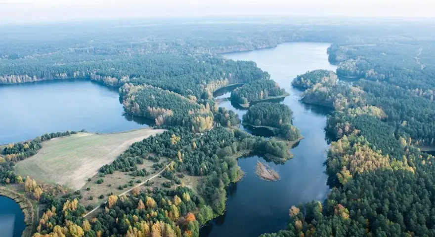 Jezioro Piaseczno lubelskie – tajemnice, atrakcje i czystość wody