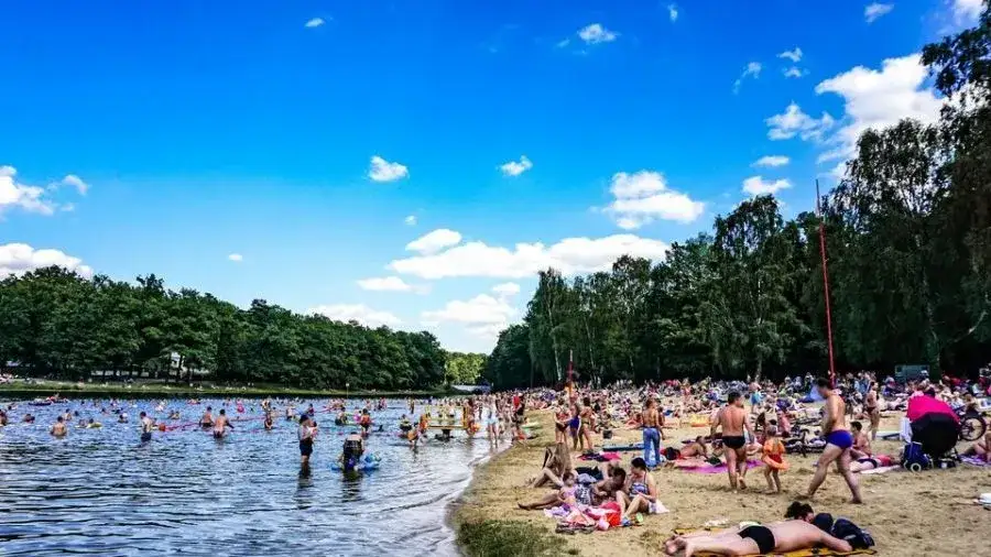 Zdjęcie Jeziora łódzkie: najlepsze miejsca na wypoczynek i rekreację