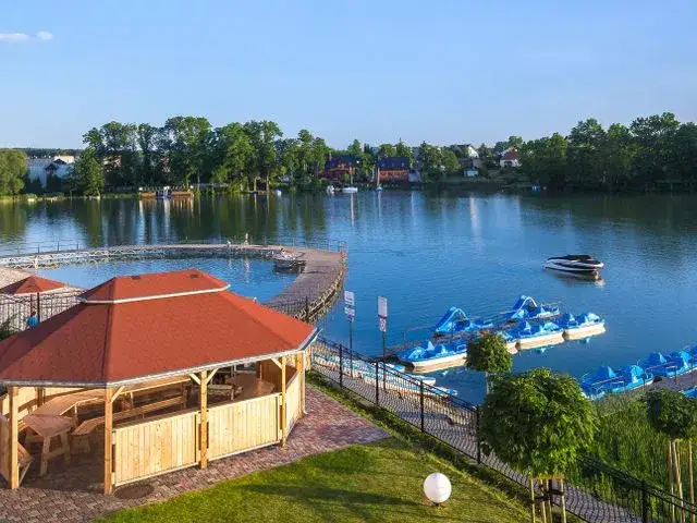Zdjęcie Hotele nad jeziorem zachodniopomorskie - idealne miejsca na relaks