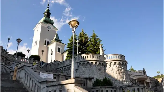 Zdjęcie Różnorodne atrakcje w Rużomberku, które musisz zobaczyć na Słowacji